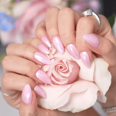 MANICURE 